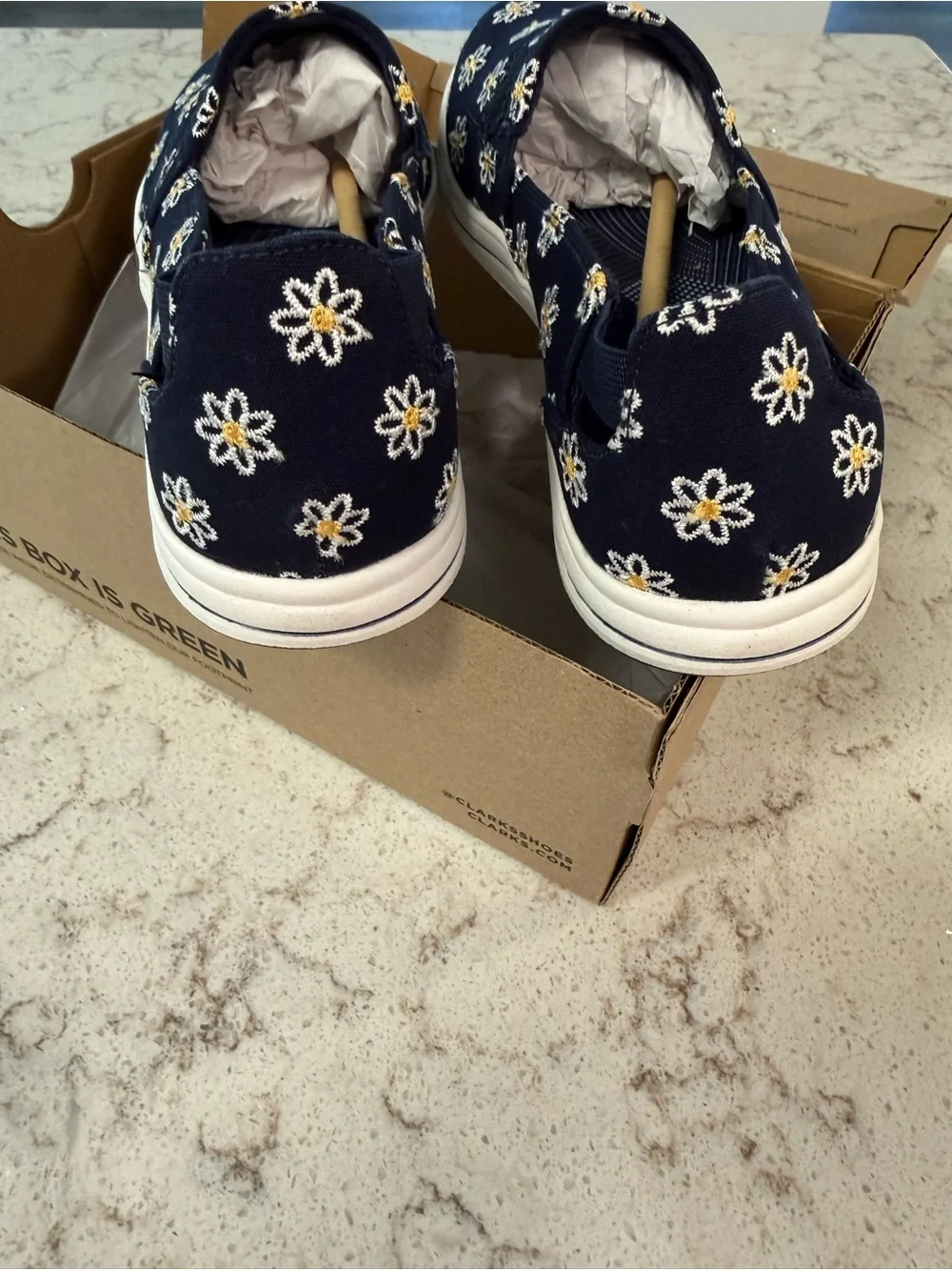 Clarks cloudstepper Breeze Step Navy Floral Daisy Slip-On Shoes size 8W